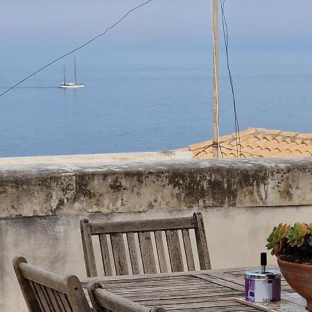 Sea-View Terrace & Bikes Moon Ortigia Holiday Home Syracuse Bagian luar foto